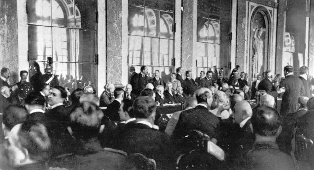 World War One Timeline - Paris Peace Conference leads to the Treaty of Versailles