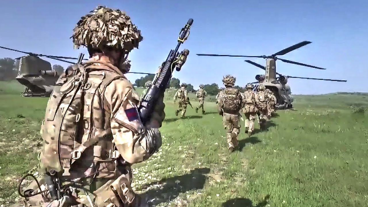 British Army: Grenadier Guards on Exercise