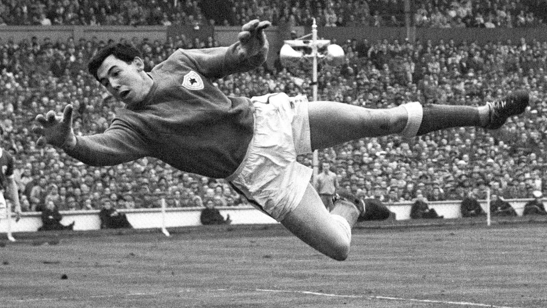 Gordon_Banks,_England's_World_Cup_winning_Goalkeeper