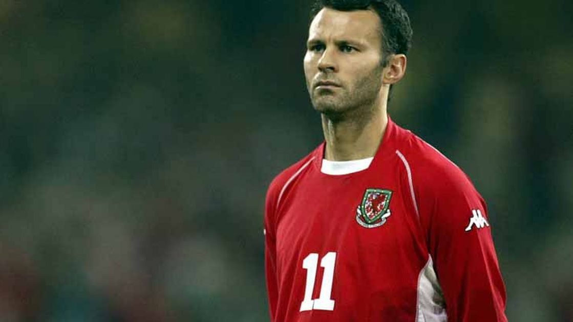 Ryan_Giggs,_top_Welsh_footballer